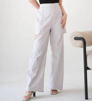 Duvelle Alya Highwaist Cargo Pants (shopee.co.id/Duvelle Official Shop)