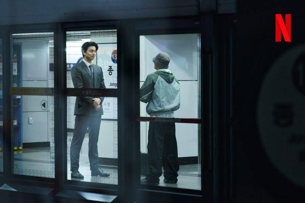 salesman (Gong Yoo) di drakor Squid Game 2 (instagram.com/netflixkr)