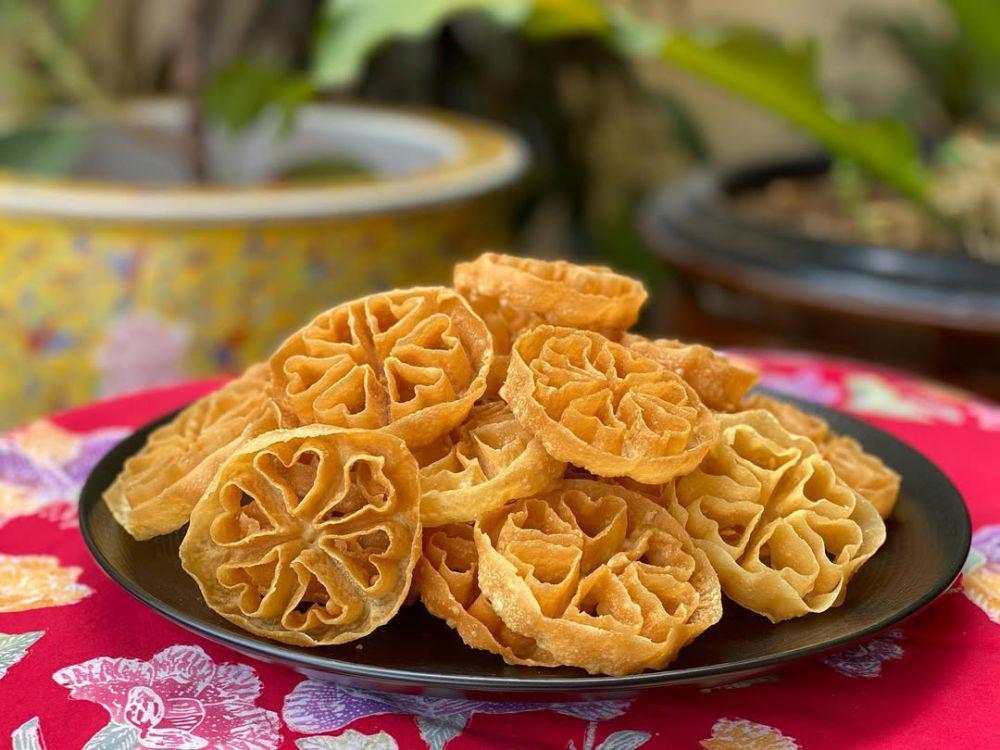 3 Tips Membuat Kembang Goyang yang Renyah dan Gak Berminyak