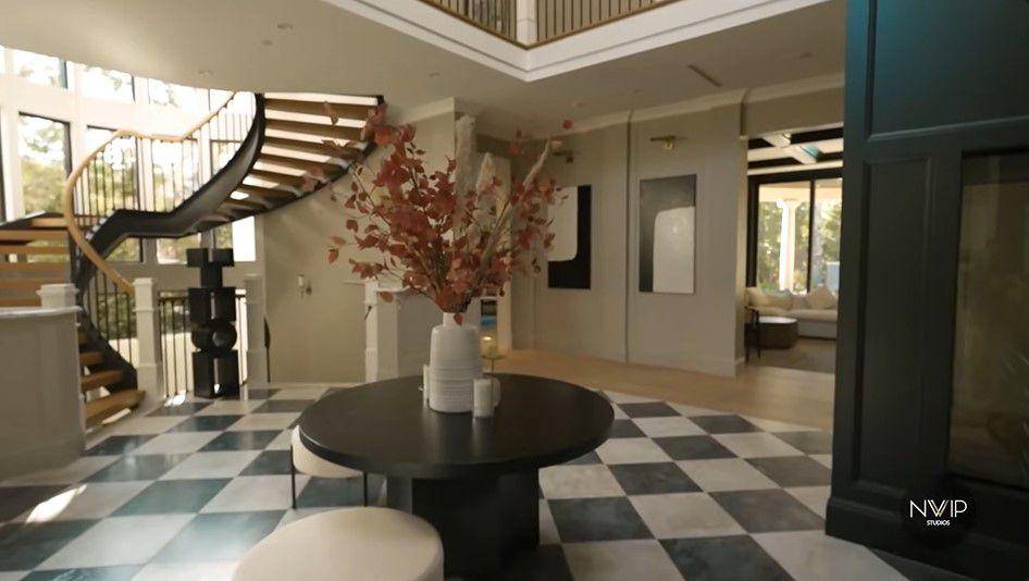 rumah Nikita Willy di Amerika Serikat (YouTube.com/Nikita Willy Official)