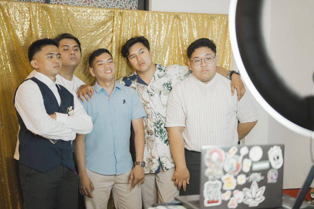 Ilustrasi photo booth (pexels.com/Kenneth Surillo)
