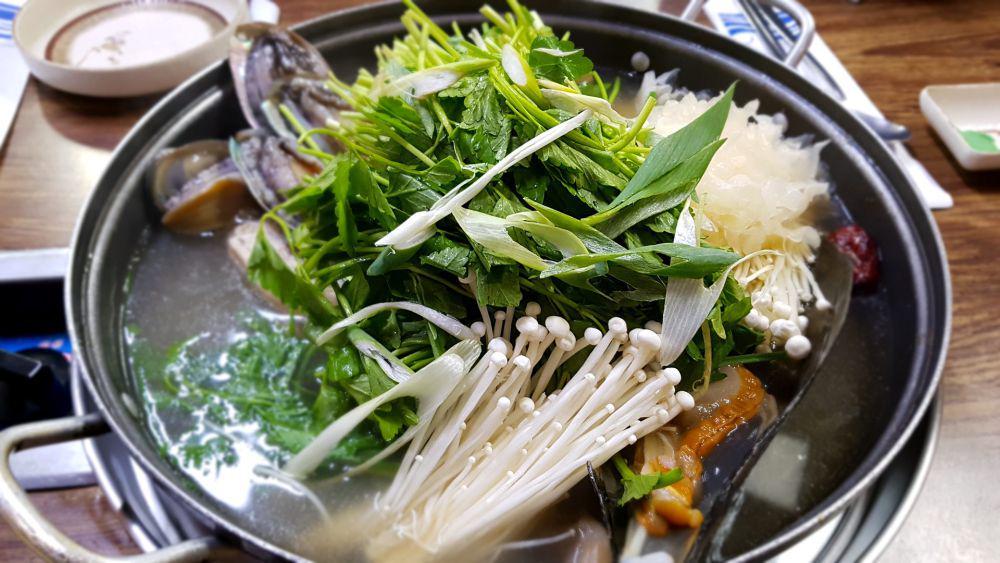 Resep Shabu-shabu Jepang Low Budget untuk Menu Tahun Baru