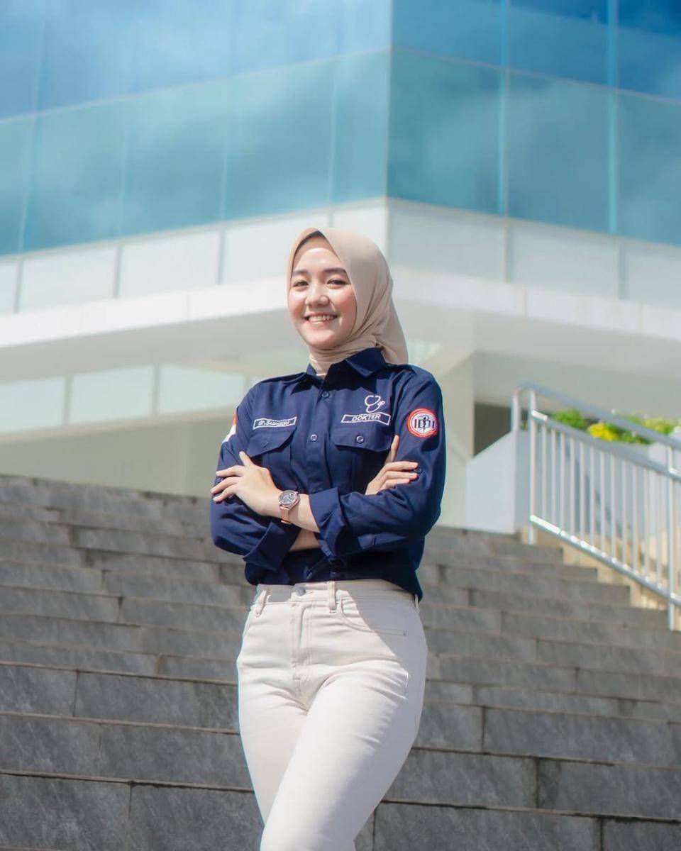 Potret Puteri Indonesia Sulawesi Selatan 2025 Andi Adriana Rumpang (Instagram.com/andiadrianarc)