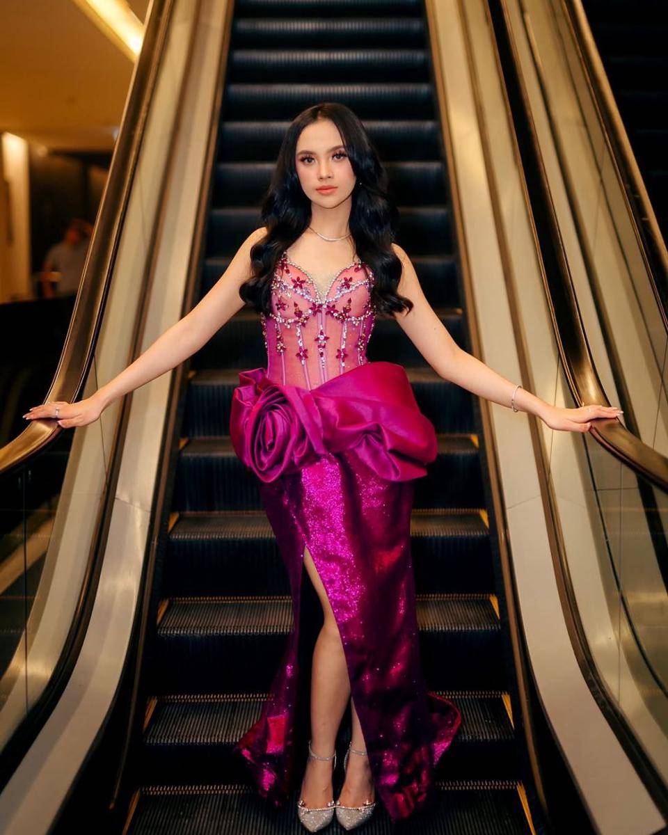 Gaya dress ala Lyodra Ginting (instagram.com/lyodraofficial)