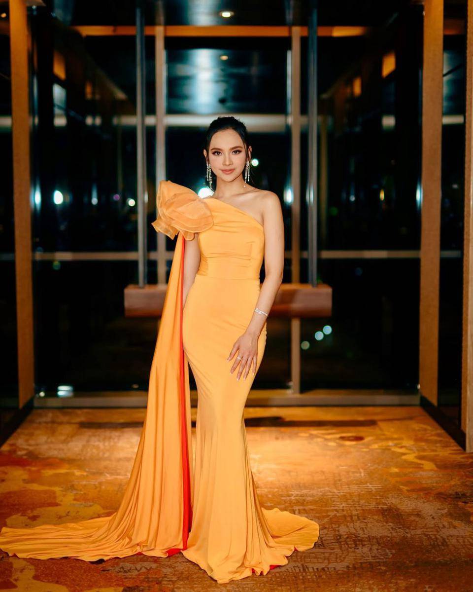 Gaya dress ala Lyodra Ginting (instagram.com/lyodraofficial)