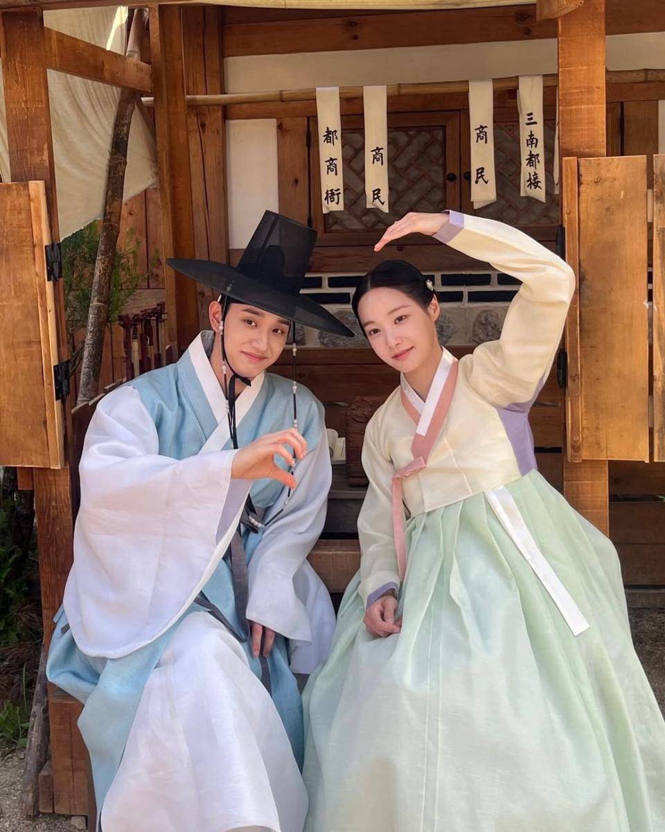 pemeran The Tale of Lady Ok dibalik layar (instagram.com/rlawodnjs_)