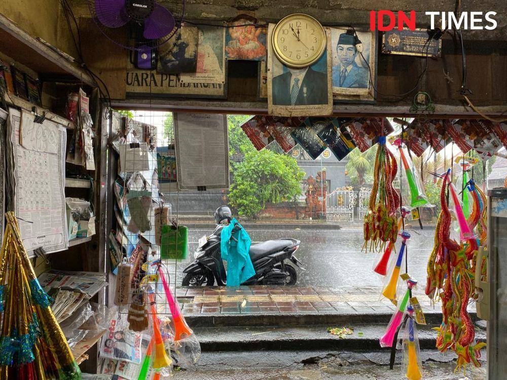Kondisi kios Nyoman Asihan. (IDN Times/Yuko Utami)