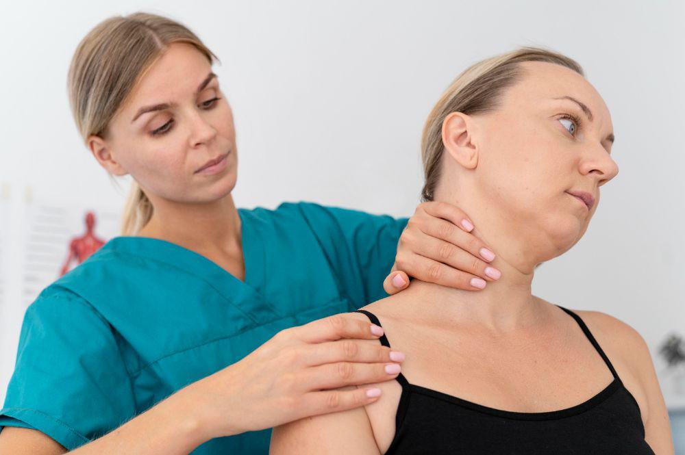 Hipotiroidisme: Penyebab, Gejala, Diagnosis, Pengobatan