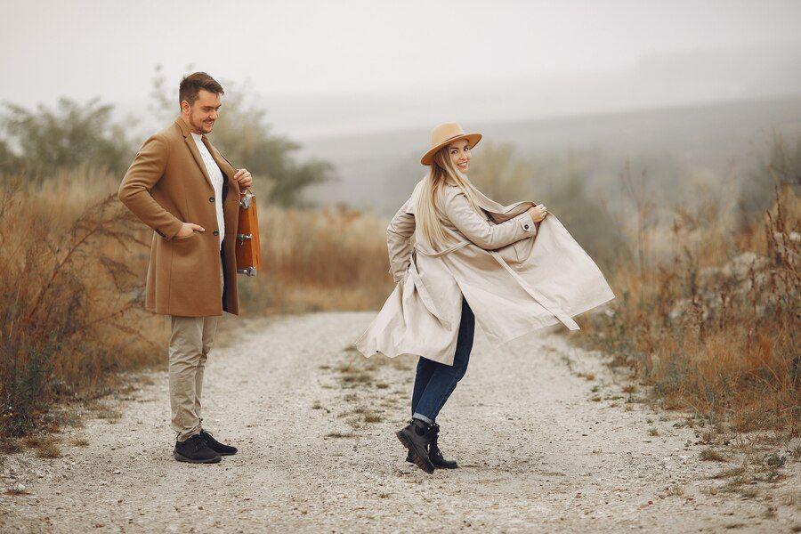 7 Ide Prewedding Kasual 2024, Estetis dan Romantis
