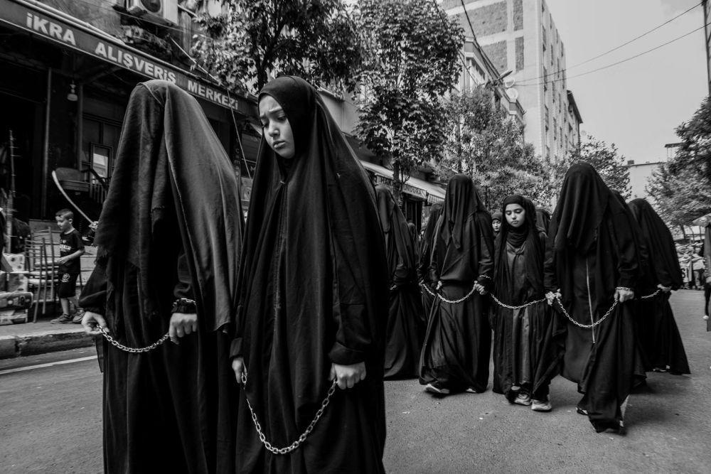 Taliban Larang Perempuan Afghanistan Kerja di NGO