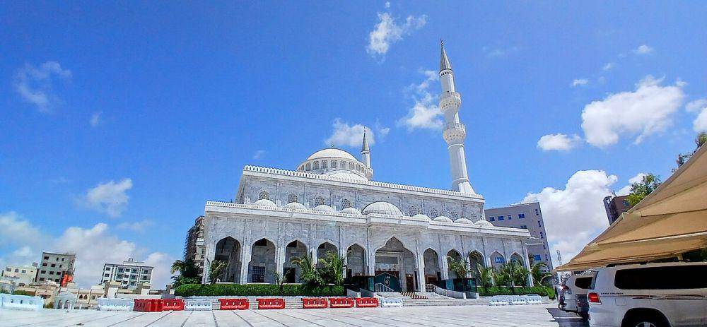 Masjid Ali Jamali, masjid terbesar di Mogadishu. (commons.wikimedia.org/Omar Gadood)