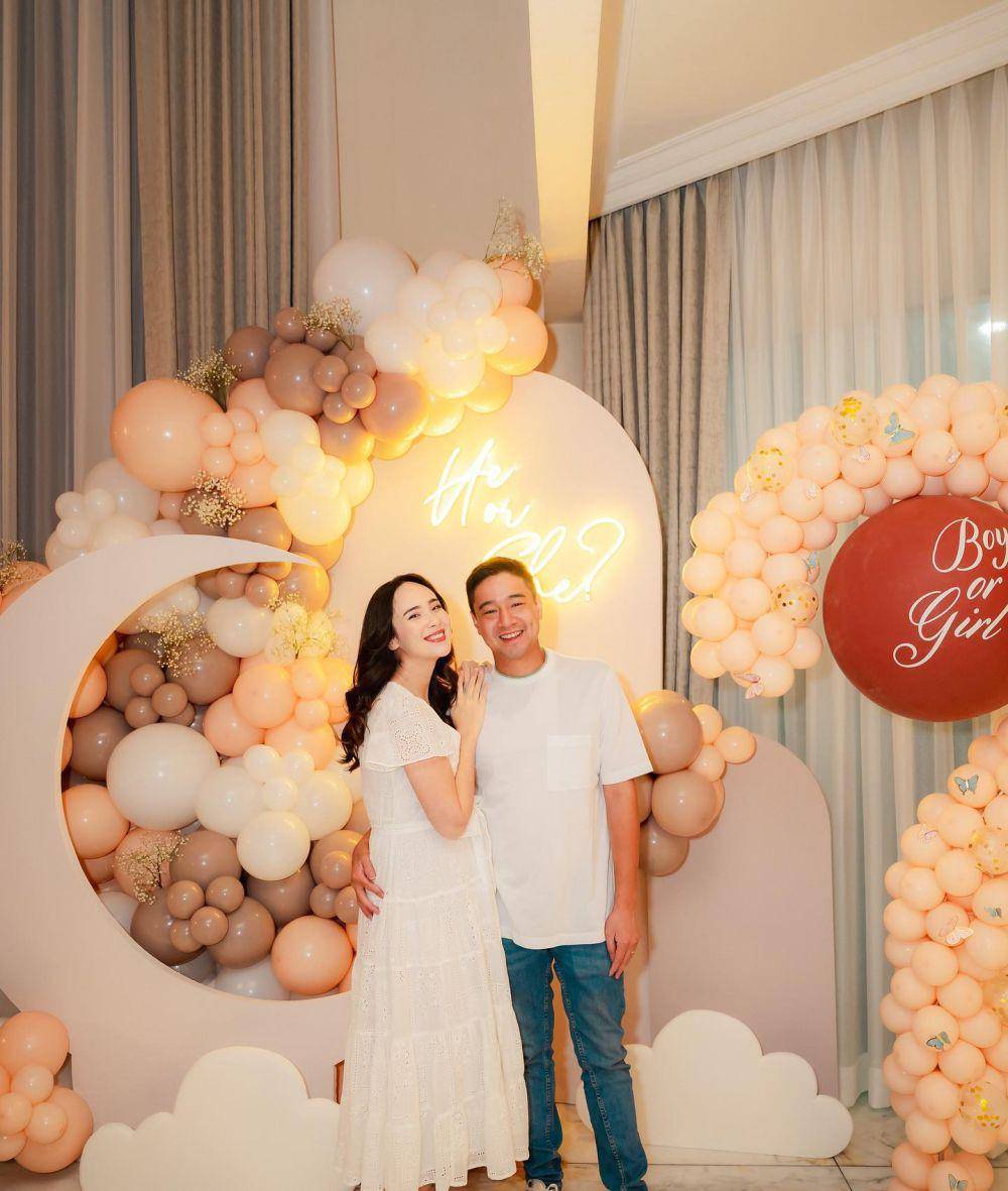dekorasi gender reveal (instagram.com/pammybowie)