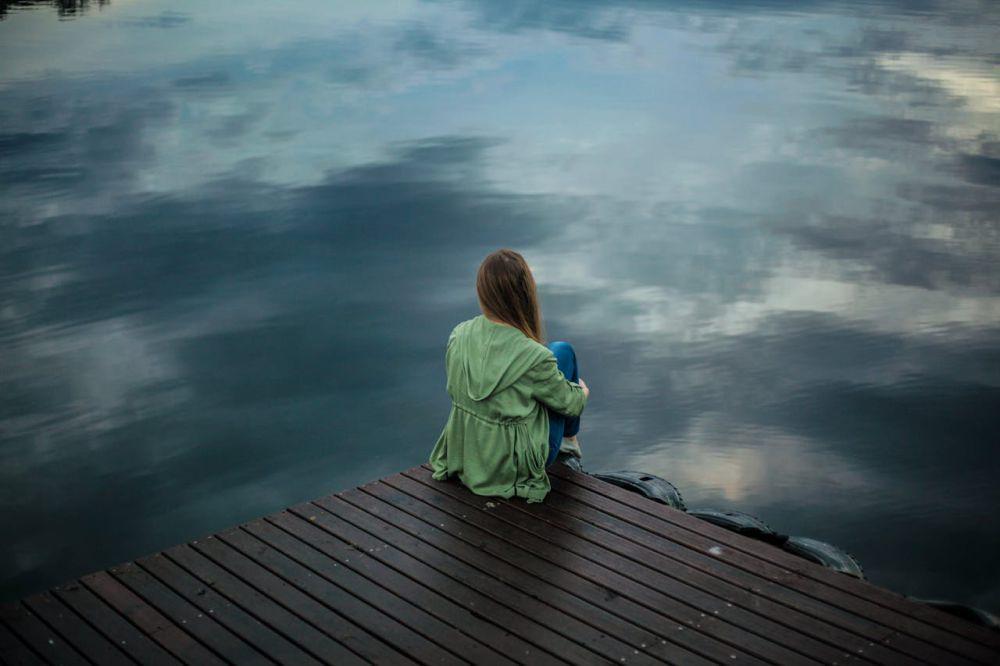 Mengenal Sunset Anxiety, Fenomena Kecemasan di Penghujung Hari
