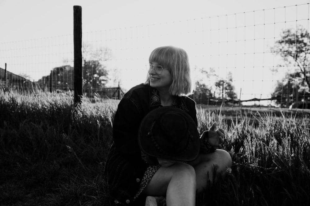 ilustrasi menjalani hidup yang jujur dan sesuai keinginan (pexels.com/Sinitta Leunen)