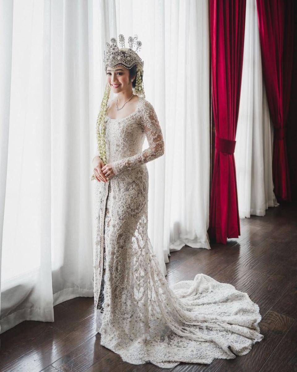 kebaya terbaik 2024 (instagram.com/febbyrastanty)