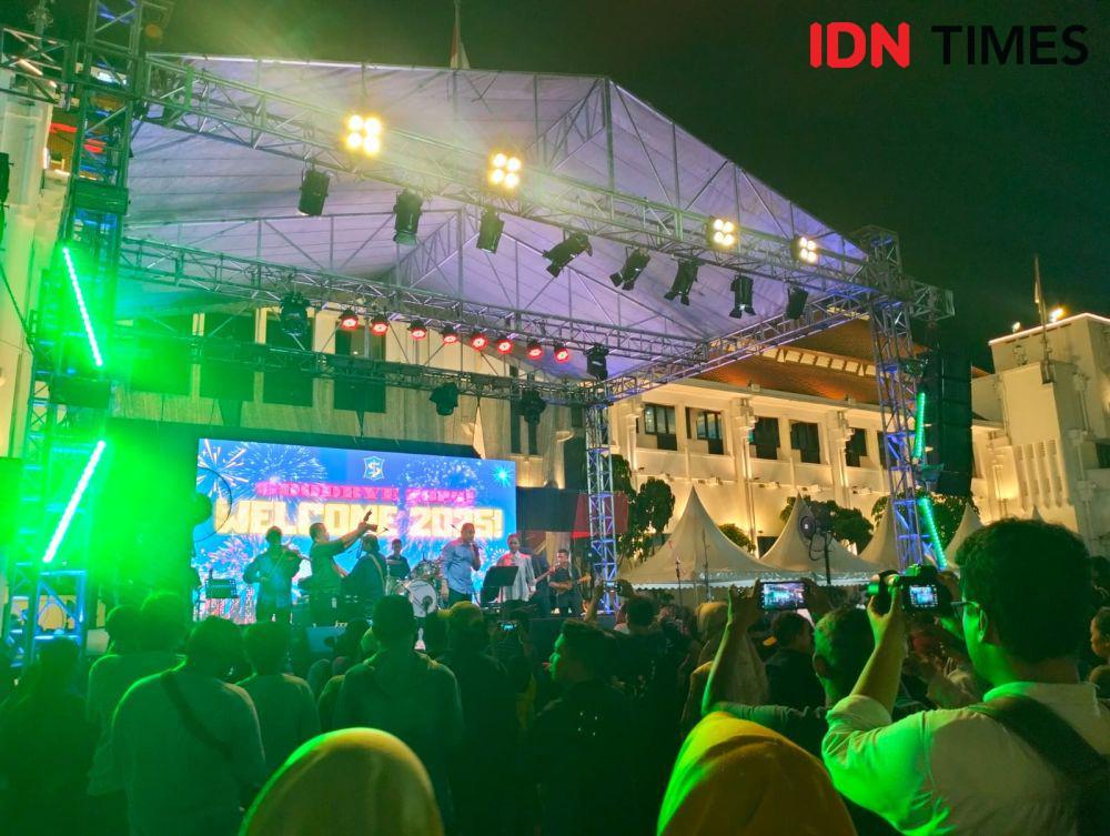 Pesta Kembang Api di Kota Surabaya untuk Cegah Konvoi