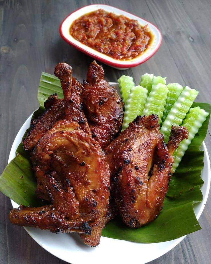 Ayam Bakar Solo (https://id.pinterest.com/resepmamiku/)