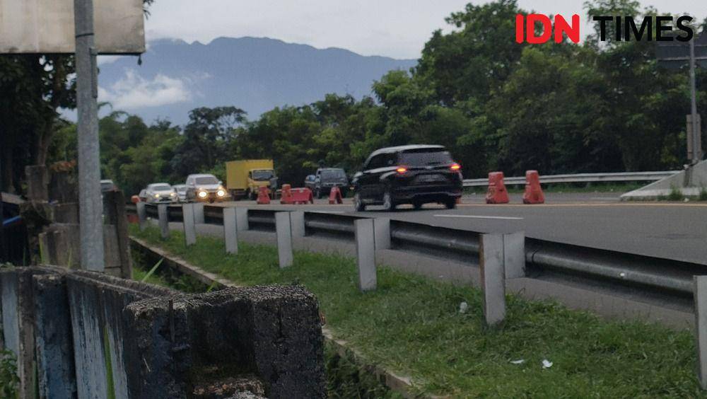 Suasana Tol Jagorawi di KM 47 keluar Gerbang Ciawi. (Linna Susanti/IDN Times).