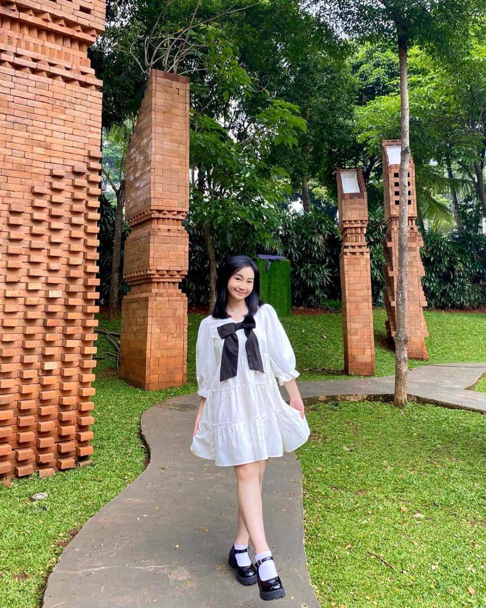 OOTD Jane Callista (instagram.com/janecallista)