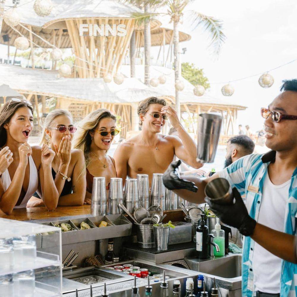Potret FINNS Beach Club (instagram.com/finnsbeachclub)
