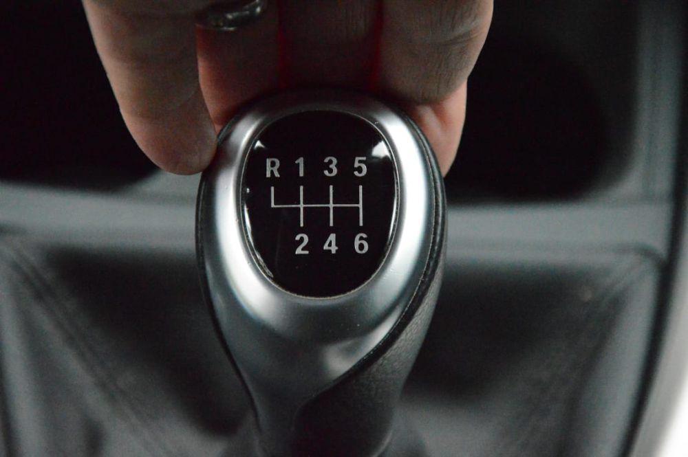 perbedaan Transmisi Tiptronic dan otomatis