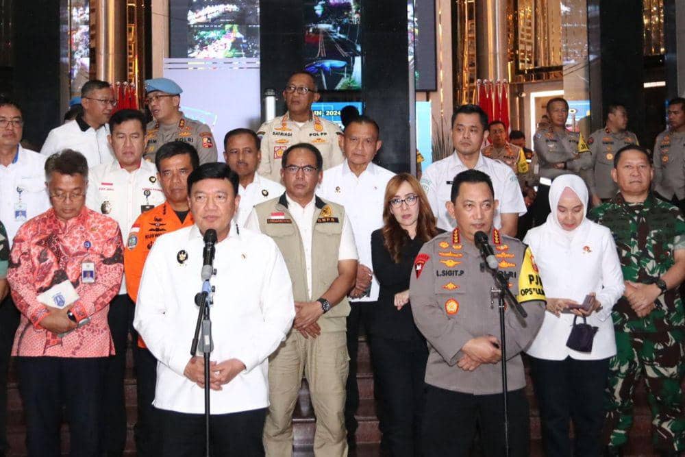 Menko Polkam dan Kapolri Pantau Persiapan Malam Pergantian Tahun