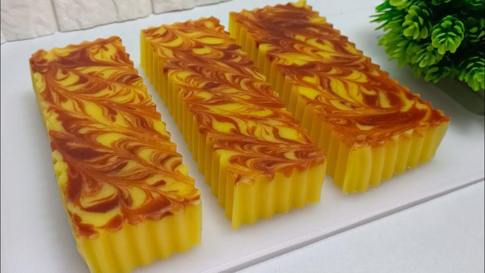 Resep Puding Tape Marmer yang Lembut, Tampilannya Cantik!