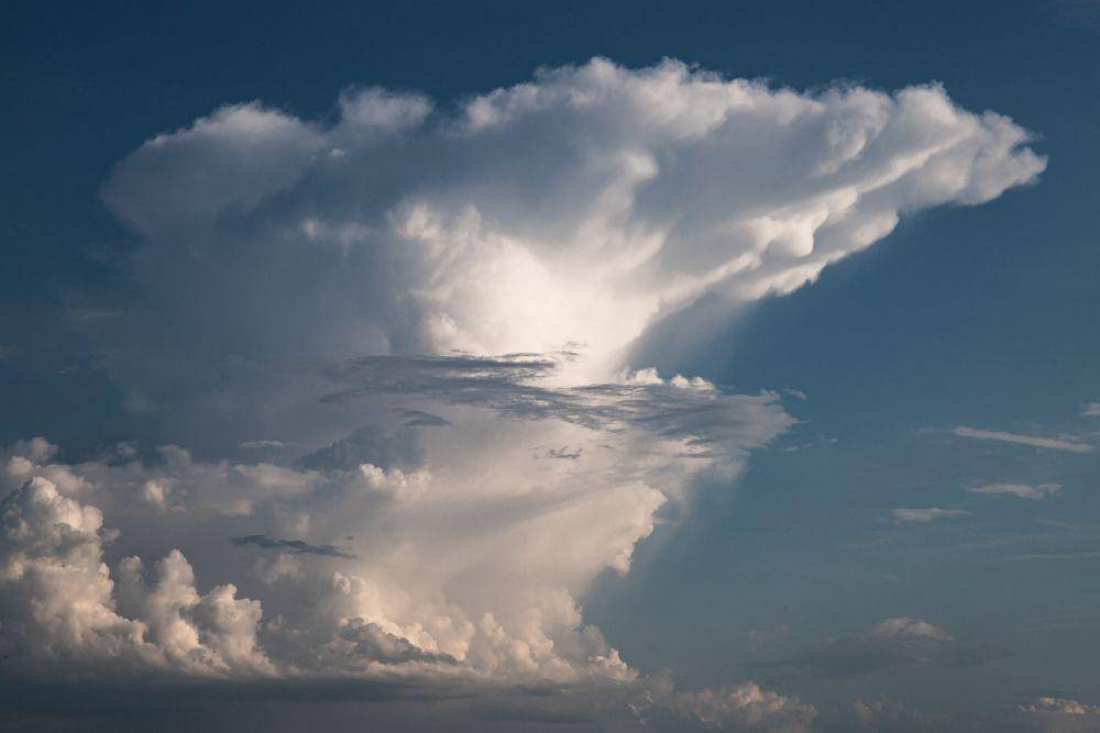 ilustrasi awan kumulonimbus (pixabay.com/Marcel)