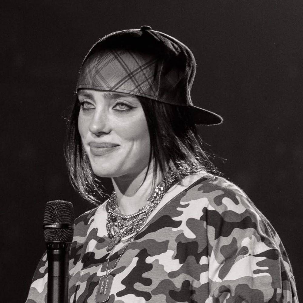 Potret siren eyes ala Billie Eilish (instagram.com/billieeilish)