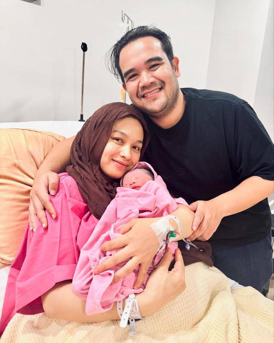 potret seleb melahirkan anak ke-3 di 2024 (instagram.com/tyaarifinnw)