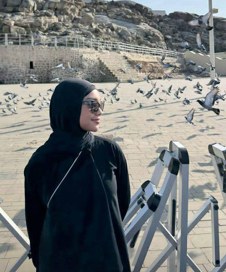 momen Naura Ayu pertama kali umrah (instagram.com/naura.ayu)