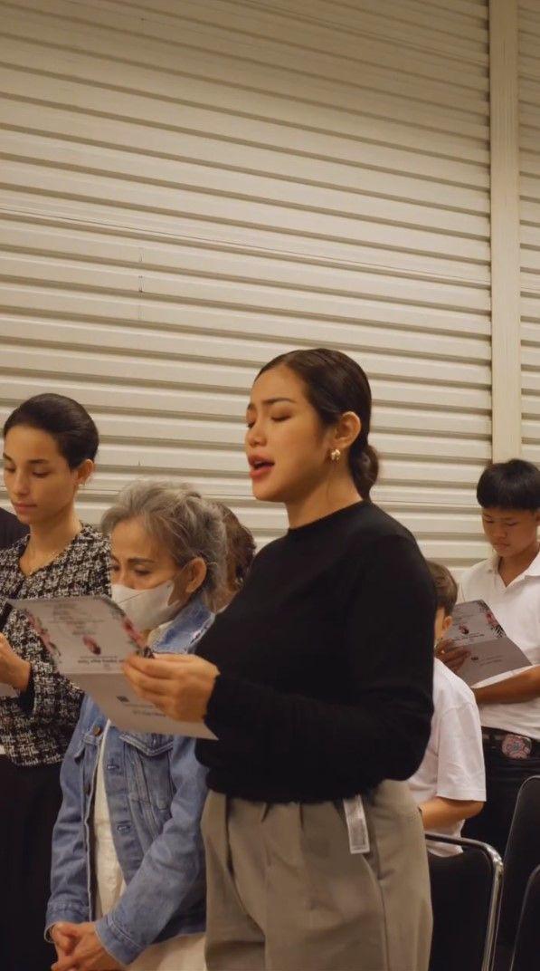 potret prosesi kremasi ayah Jessica Iskandar (instagram.com/inijedar)