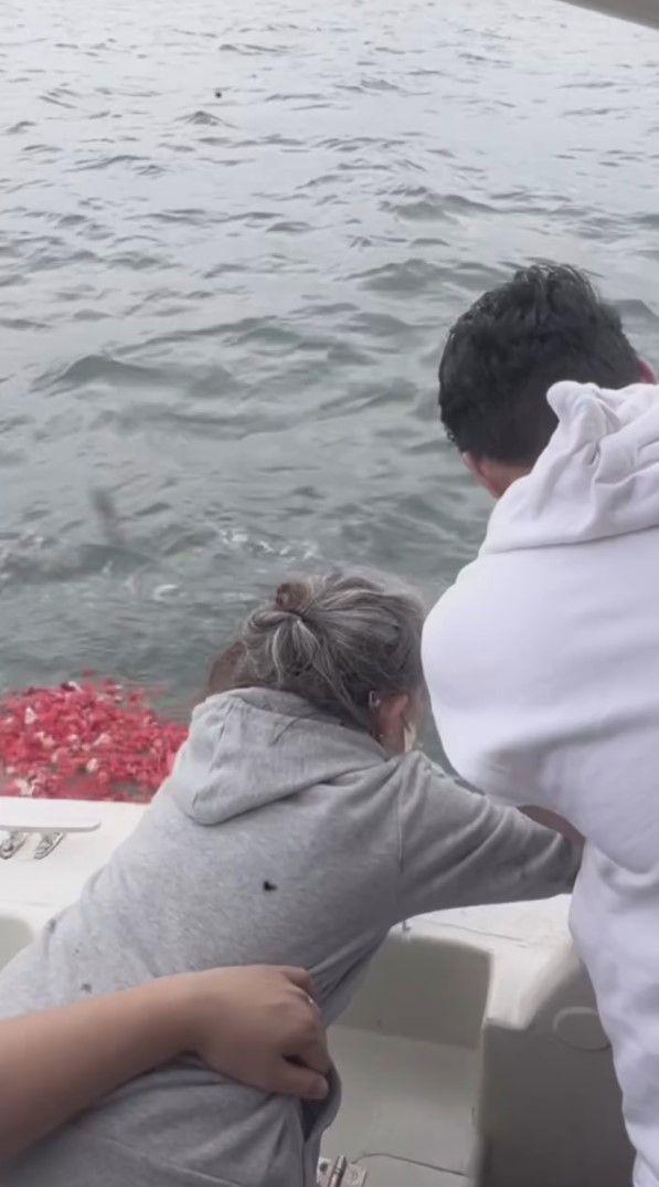 potret prosesi kremasi ayah Jessica Iskandar (instagram.com/inijedar)