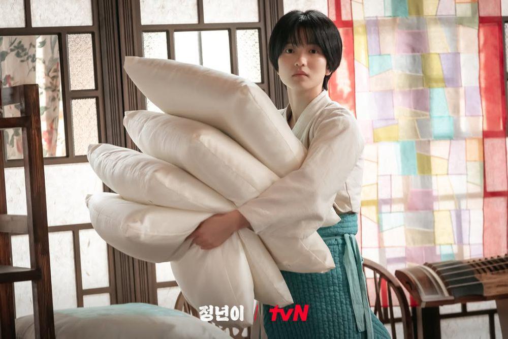 7 Alasan Jeongnyeon Layak Sabet Best Drama di APAN Star Awards 2024