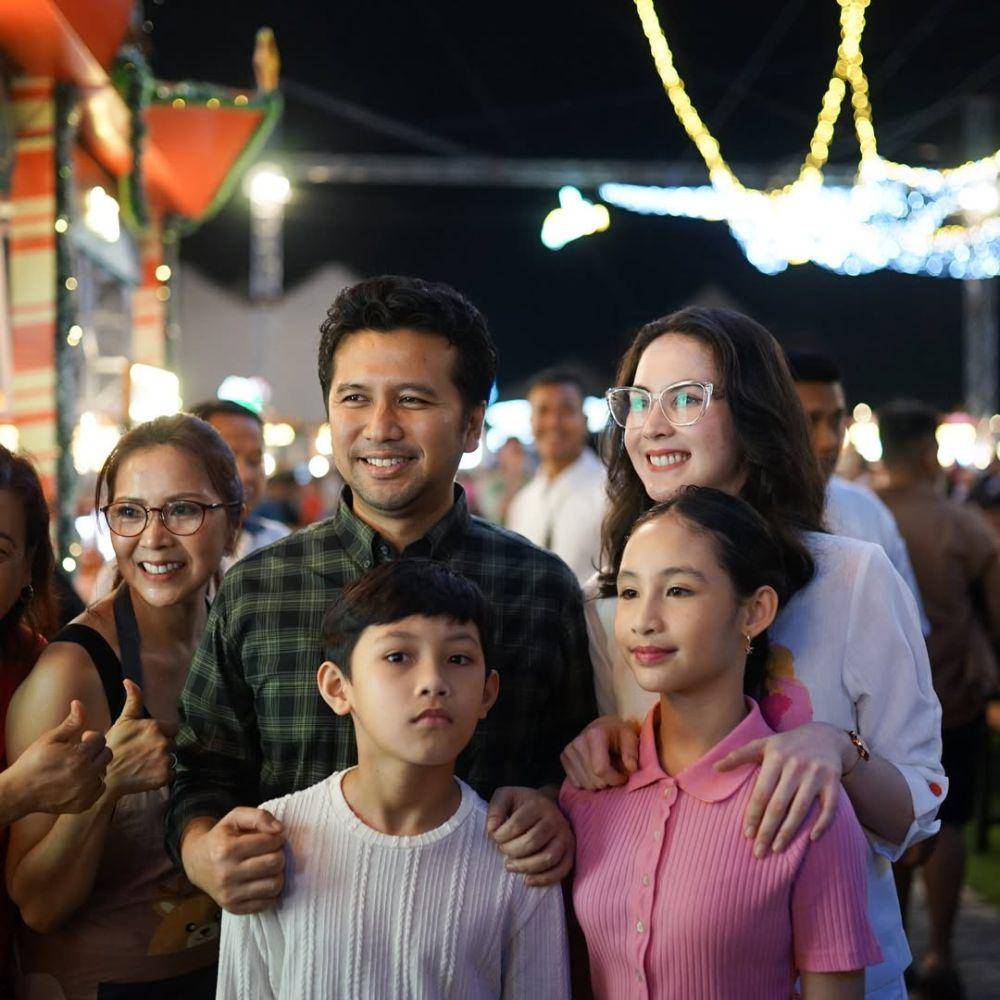 potret keluarga Arumi Bachsin (instagram.com/arumibachsin_94)