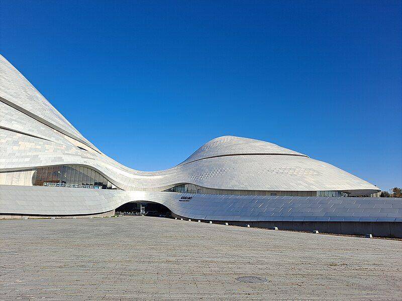 Harbin Grand Theatre (commons.wikimedia.org/contribs)