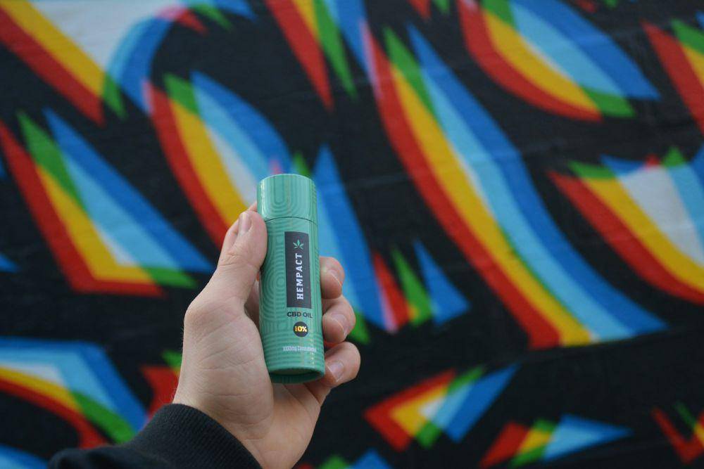 ilustrasi deodoran roll on (unsplash.com/Maximilian Pick)