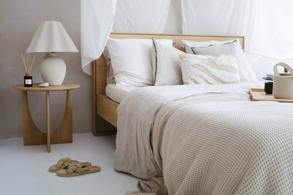 ilustrasi proporsi desain kamar Japandi (pexels.com/Natalia Walusiak)