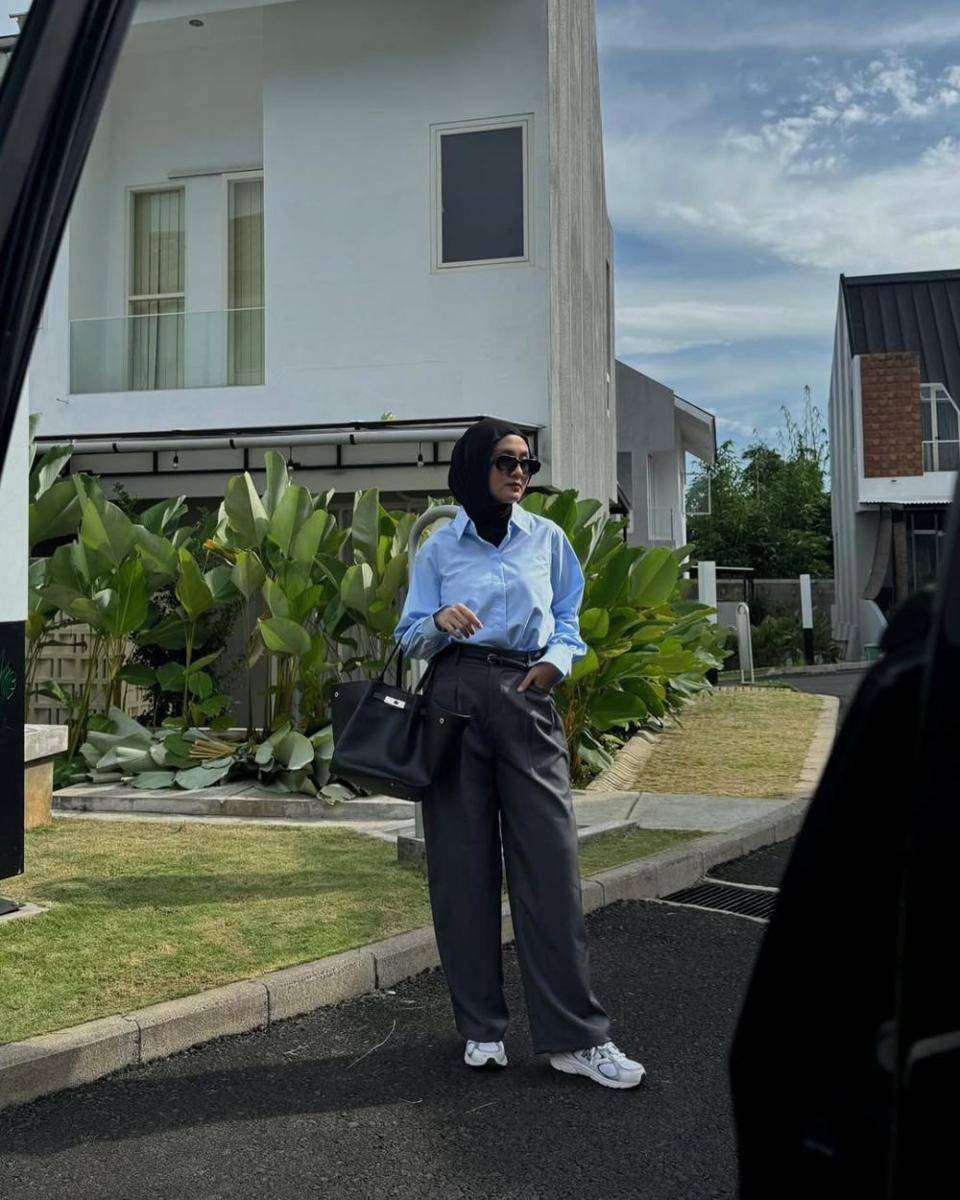 Inspirasi OOTD ala Inas Rana (instagram.com/inasrana)