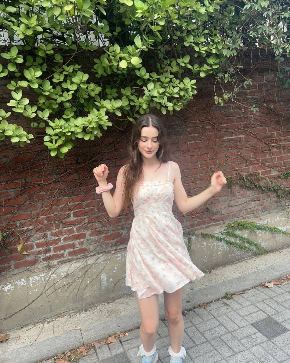 Inspirasi outfti ala Dasha Taran (instagram.com/taaarannn)