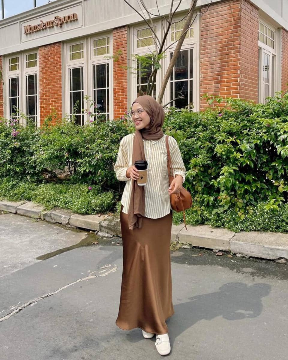 inspirasi OOTD low-key outfit nan trendi ala influencer (instagram.com/fitrahydy's profile picture fitrahydy)