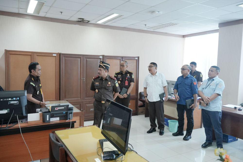 Kejati Sulsel Sidak Pegawai di Hari Pertama Kerja 2025