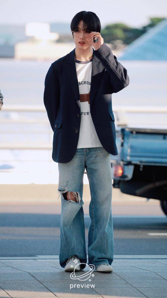 Jisung NCT (x.com/microcosmJS25)