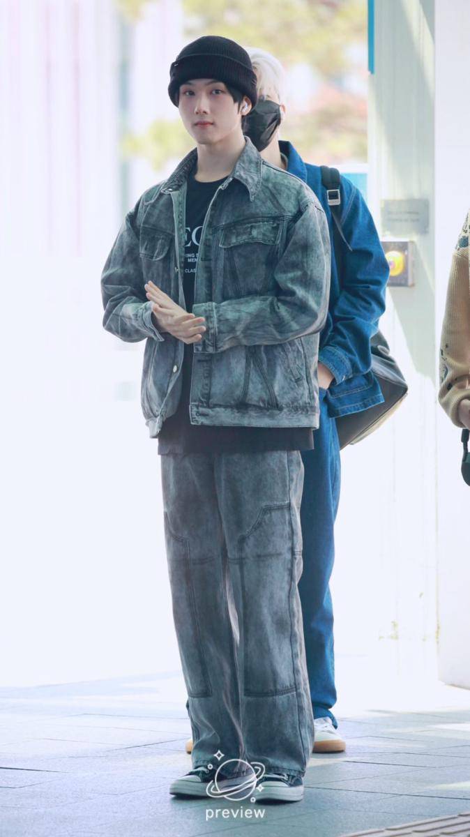 Jisung NCT (x.com/microcosmJS25)