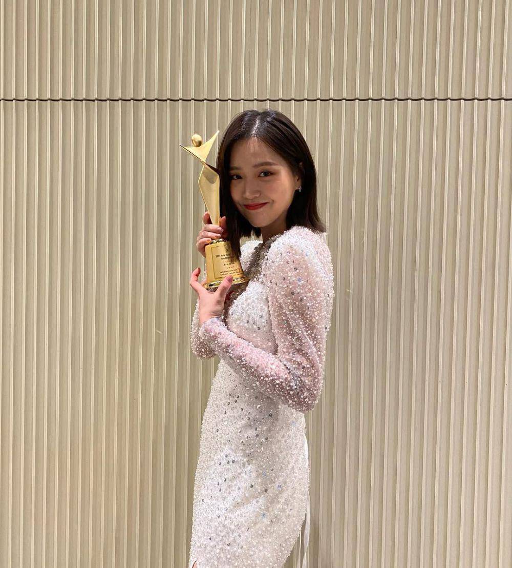 Kim Ji Eun (instagram.com/kj_ieun)