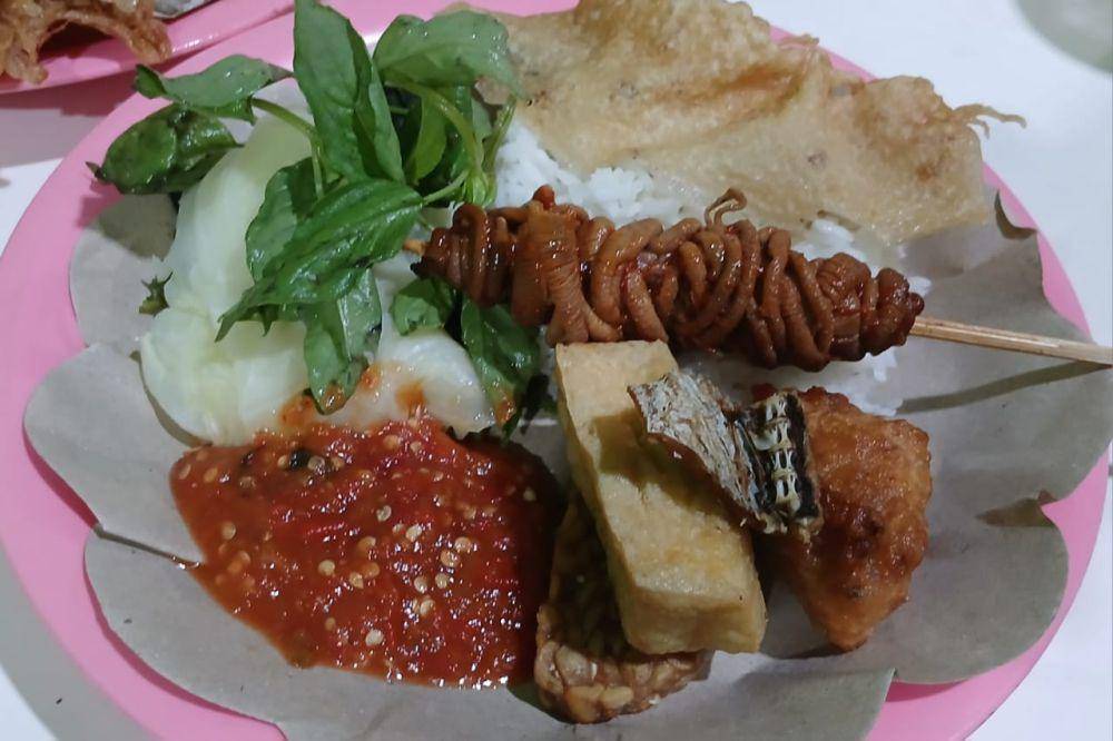 Sajian Nasi Tempong. Dok. Pribadi/ Nurul Aini