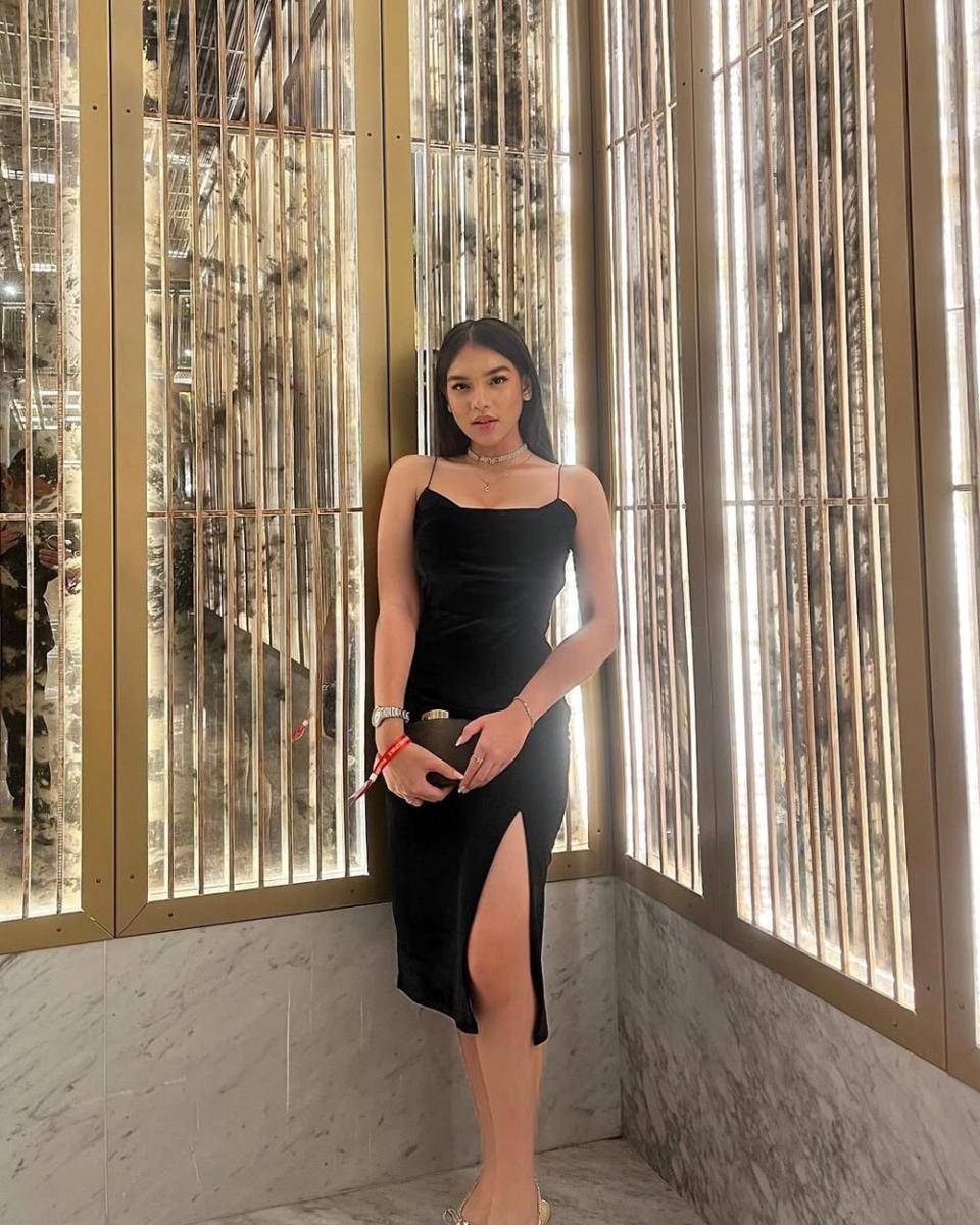 OOTD kondangan Davina Karamoy (instagram.com/davinaakaramoy)