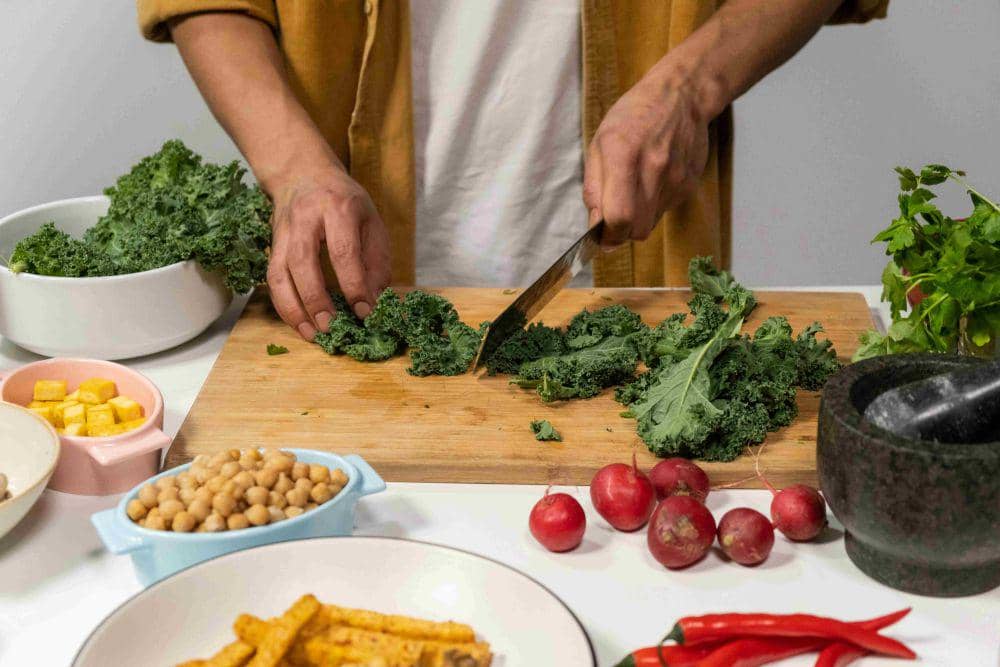 ilustrasi memasak makanan bergizi (pexels.com/cottonbro studio)