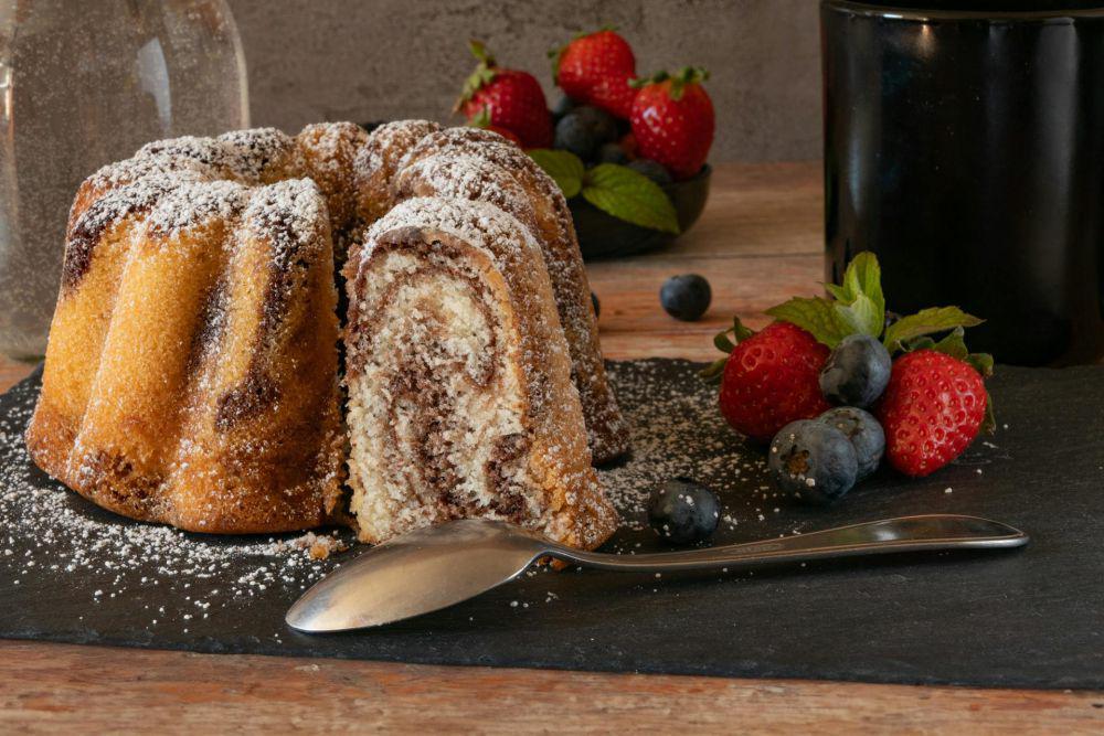 Resep Bolu Kukus Marmer Pisang, Super Legit Rasanya dan Wangi!