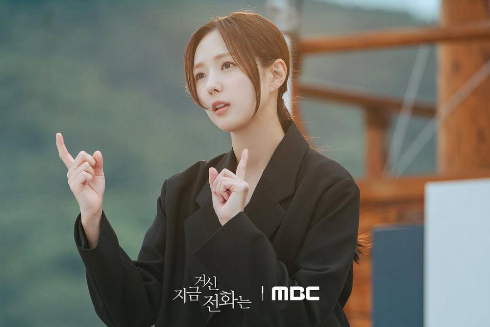 7 Insiden yang Dialami Hong Hee Joo di When the Phone Rings